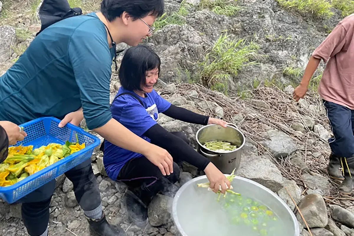 奇美部落文化發展協會-部落文化體驗-深度旅遊-花蓮旅遊_images_野菜交流體驗營_02